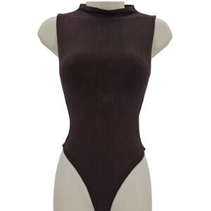 Naked Wardrobe Womans size medium Sleeveless Sculpt Bodysuit Dark Chocolate NEW